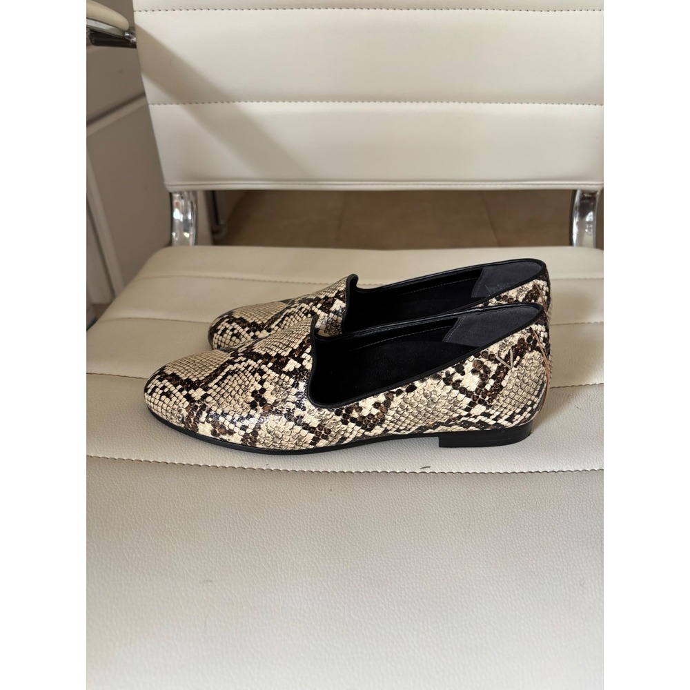 Vionic Willa Snakeskin Loafers Women 5 Smoking Slipper Almond Toe Tan Black Flat